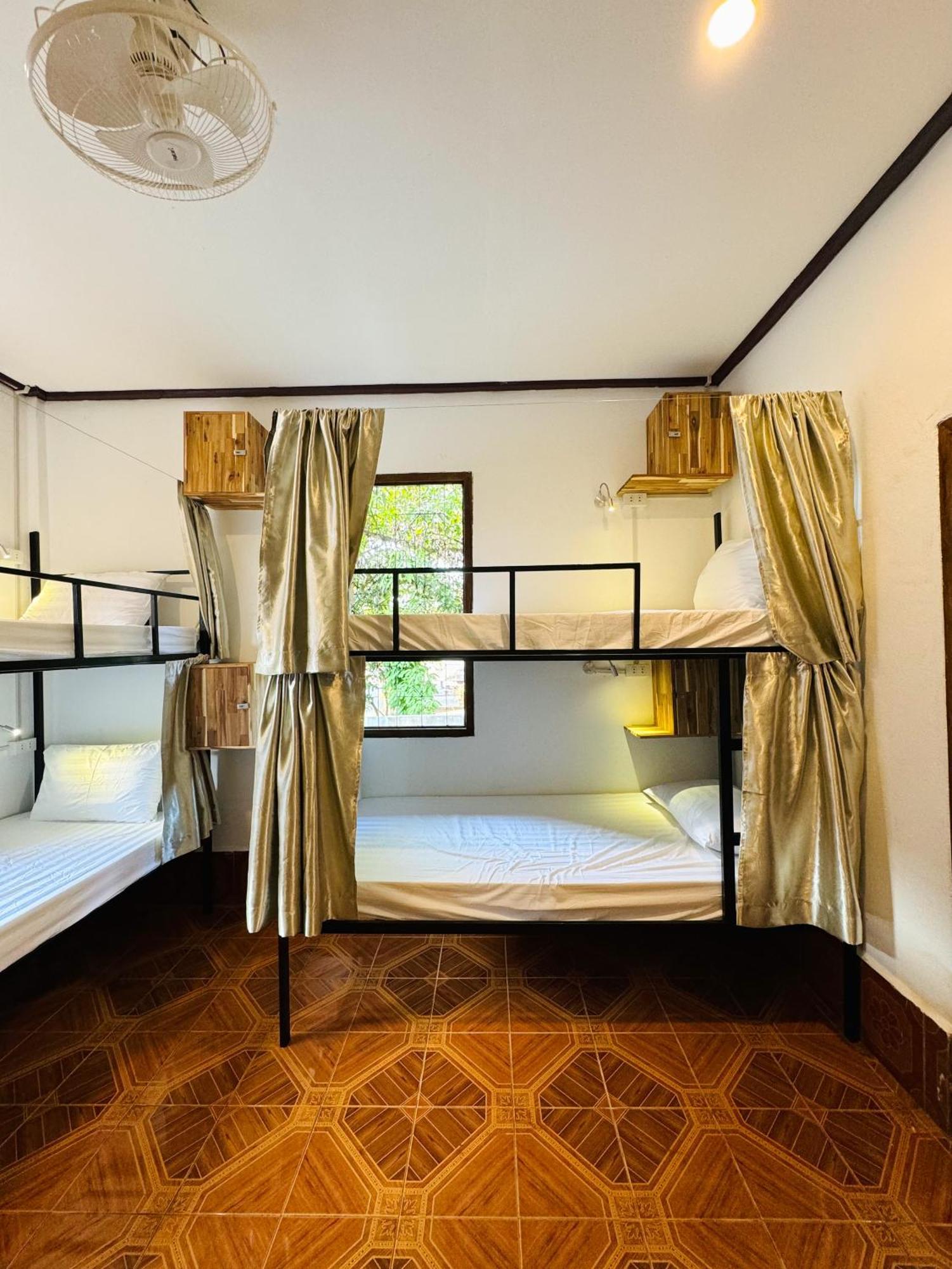 Sabai Sabai Backpackers Hostel Luang Prabang Zewnętrze zdjęcie