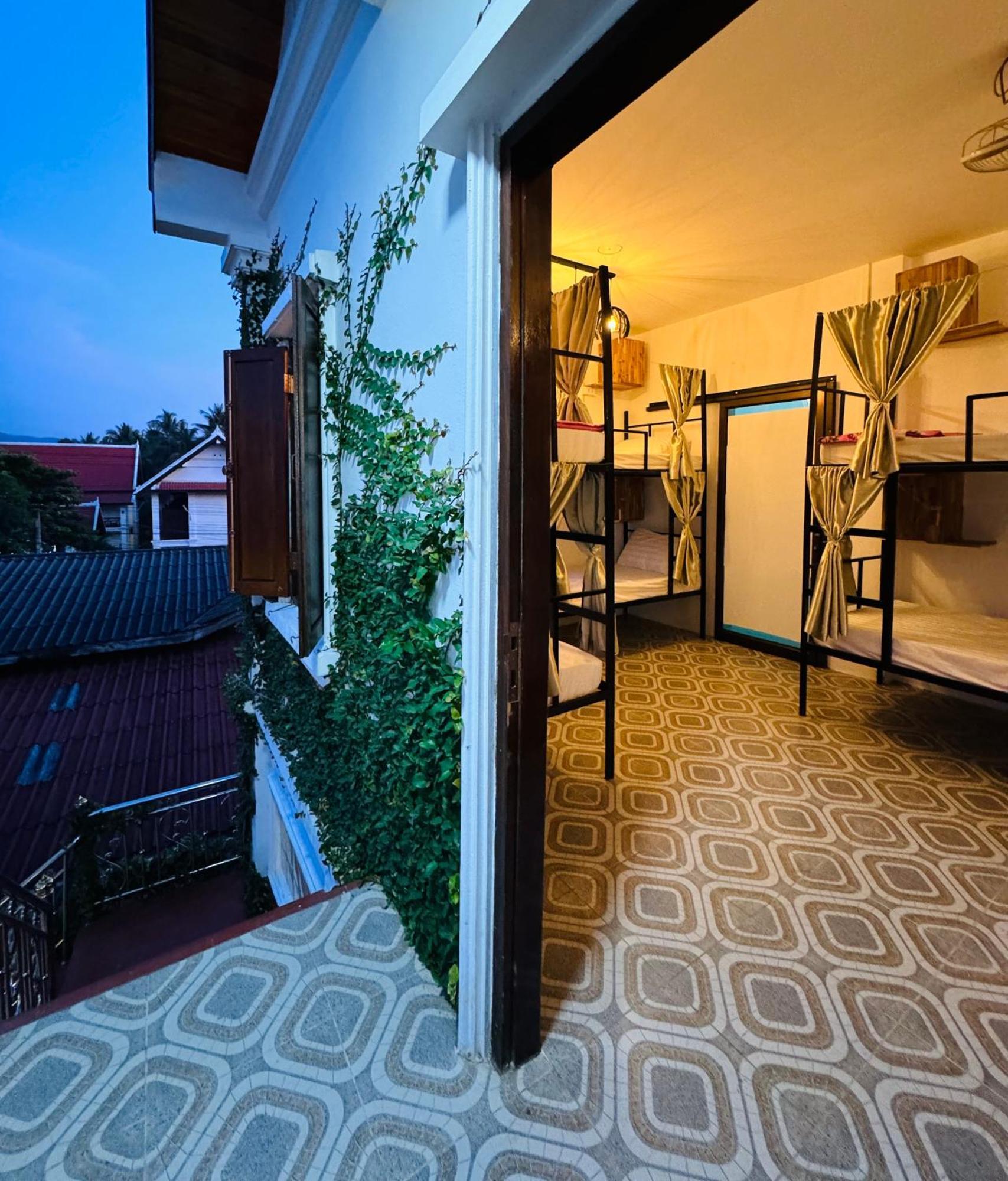 Sabai Sabai Backpackers Hostel Luang Prabang Zewnętrze zdjęcie